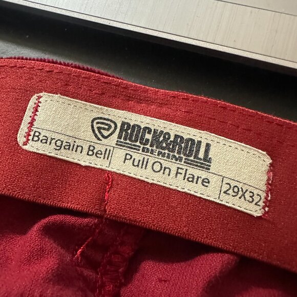 Rock &‎ Roll Denim Hi Rise pull on Bell Bottom Corduroy Flare 29x32 Pants red - Picture 4 of 5